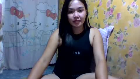 Snapshot of dolly_cute28 chatting on 12-12-24, 06:25 dolly_cute28 online show from 12-12-24, 06:25