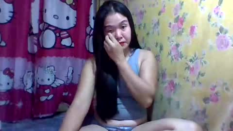 Snapshot of dolly_cute28 chatting on 01-13-25, 08:26 dolly_cute28 online show from 01-13-25, 08:26