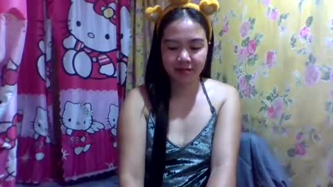 Snapshot of dolly_cute28 chatting on 02-04-25, 01:02 dolly_cute28 online show from 02-04-25, 01:02