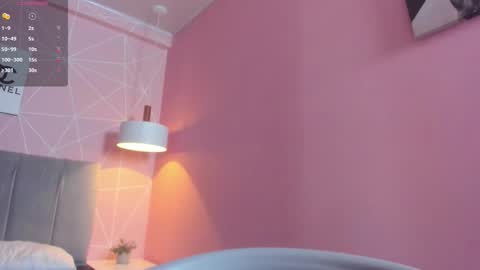 Call me Zoe  online show from 01-10-26, 03:41