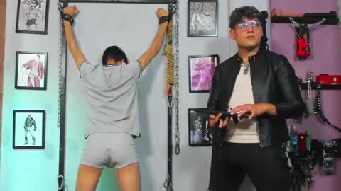 Diego Castell online show from 02-20-25, 01:40