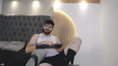 Snapshot of domboy_ chatting on 05-08-26, 08:03 domboy online show from 05-08-26, 08:03