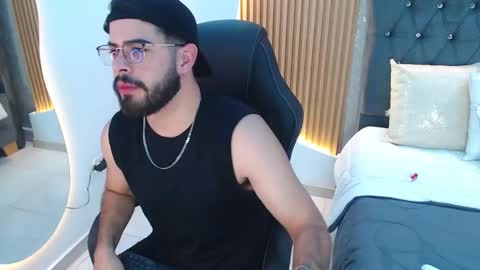Snapshot of domboy_ chatting on 05-17-26, 08:05 domboy online show from 05-17-26, 08:05