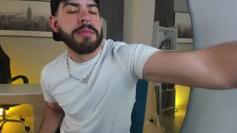 domboy  online show from 08-09-26, 07:52