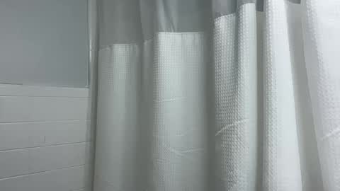 Snapshot of domd3 chatting on 06-03-26, 03:53 Dom online show from 06-03-26, 03:53