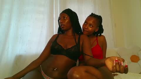 Snapshot of domecesy chatting on 02-20-26, 09:43 Amarie noels online show from 02-20-26, 09:43