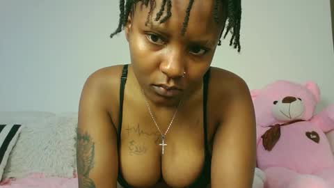 Snapshot of domecesy chatting on 03-06-26, 11:28 Amarie noels online show from 03-06-26, 11:28