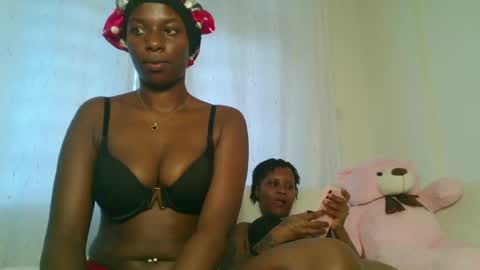 Snapshot of domecesy chatting on 03-26-26, 11:16 Amarie noels online show from 03-26-26, 11:16