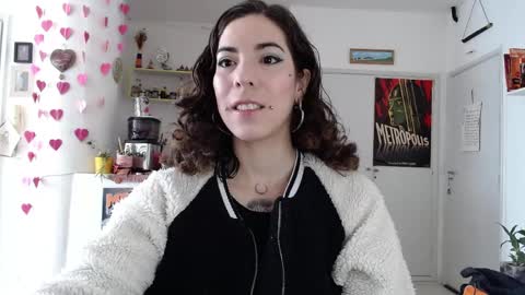 Snapshot of domenica_dos_ouros chatting on 06-01-26, 01:02 sweet domme online show from 06-01-26, 01:02