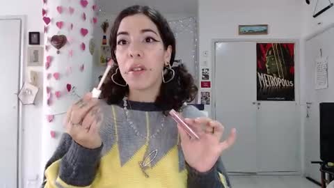 Snapshot of domenica_dos_ouros chatting on 06-16-26, 01:25 sweet domme online show from 06-16-26, 01:25