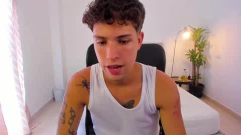 Snapshot of domi_master chatting on 02-12-25, 09:01 MASTER online show from 02-12-25, 09:01