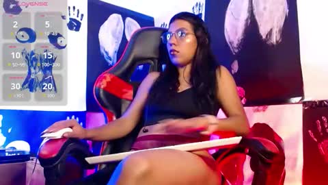 Domina Lia online show from 02-01-26, 01:59