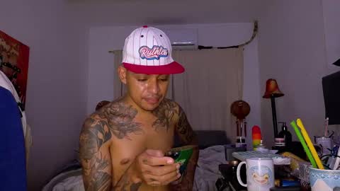 Snapshot of dominant_gay_xxx chatting on 06-01-26, 11:50 jjhoy online show from 06-01-26, 11:50