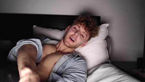 Alex...  online show from 12-12-24, 02:22