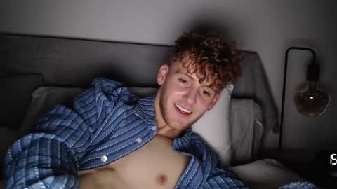 Alex...  online show from 02-11-25, 03:29