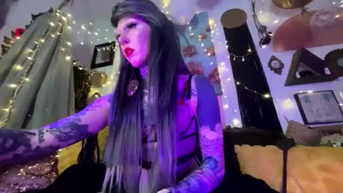Dominatrix Esther Mars online show from 01-01-25, 01:26