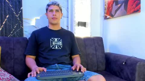DOMI online show from 05-03-26, 03:12