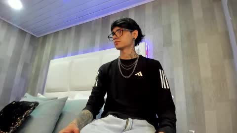 Dominic foox online show from 02-13-26, 01:51