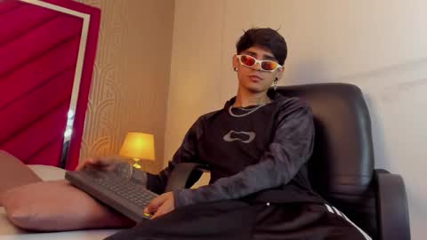 Dominic foox online show from 02-20-26, 03:01