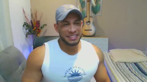 Snapshot of dominic_hulk1 chatting on 09-26-25, 03:43 dominic_hulk1 online show from 09-26-25, 03:43