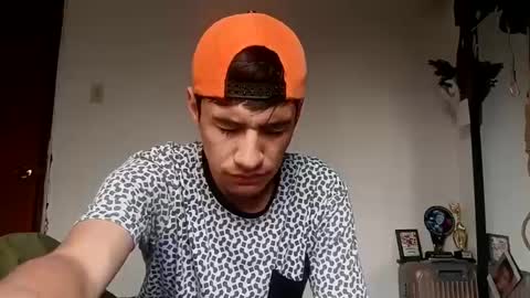 Snapshot of dominic_radccliffe chatting on 12-29-24, 04:51 Your real love online show from 12-29-24, 04:51