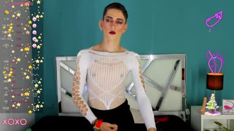 Snapshot of dominic_thailor chatting on 12-17-24, 05:04 Dominic online show from 12-17-24, 05:04