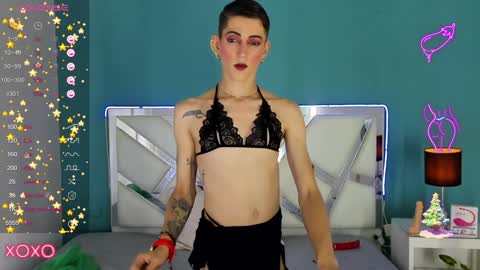 Snapshot of dominic_thailor chatting on 12-19-24, 03:19 Dominic online show from 12-19-24, 03:19