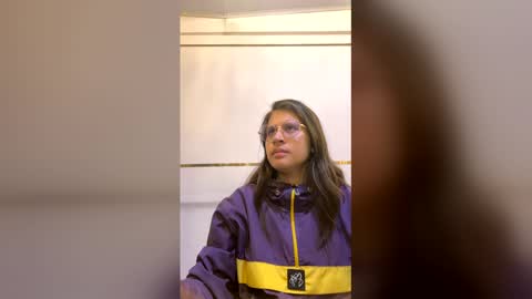   online show from 03-23-26, 02:54