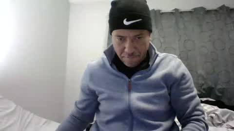luis online show from 02-02-25, 04:37
