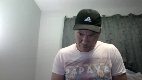 luis online show from 02-11-25, 01:20