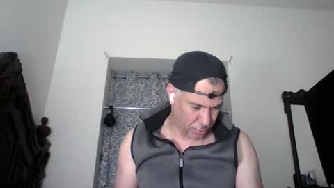 luis online show from 04-12-26, 07:57