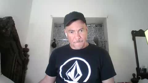 luis online show from 05-03-26, 04:51