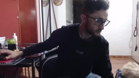 Snapshot of dominichornet chatting on 02-18-26, 12:39 DOMINIC online show from 02-18-26, 12:39