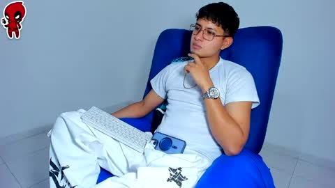  Dominic  online show from 05-03-26, 12:38