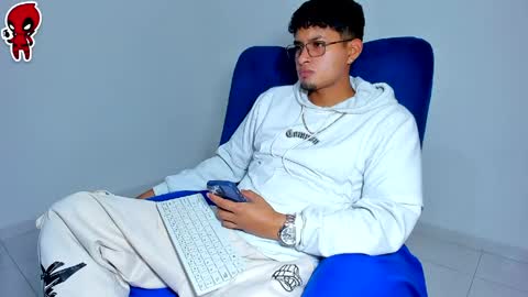  Dominic  online show from 05-05-26, 02:52