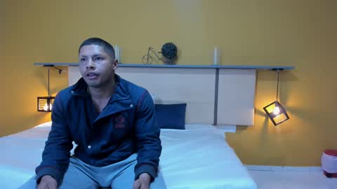 Dominik online show from 09-23-25, 02:20