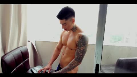 Only fans Ronnie col---InstaRonniecolleman  online show from 02-18-25, 02:27