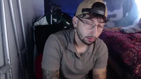 Snapshot of dominus_kane chatting on 10-24-25, 03:52 dominus_kane online show from 10-24-25, 03:52