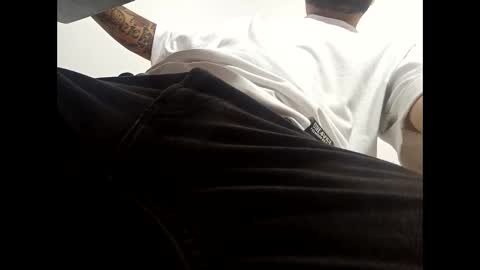 Snapshot of domm_14 chatting on 10-30-25, 04:14 domm_14 online show from 10-30-25, 04:14