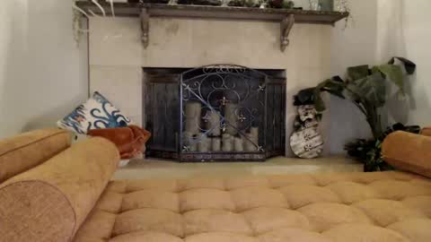 DommeTomorrow online show from 12-22-25, 03:14