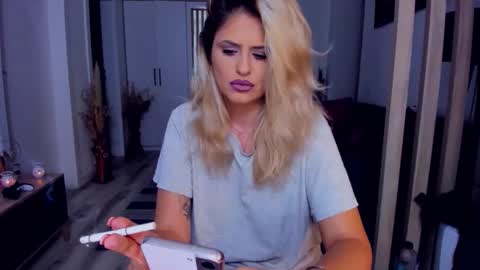 Snapshot of domtessa chatting on 09-14-25, 06:07 Tessa online show from 09-14-25, 06:07