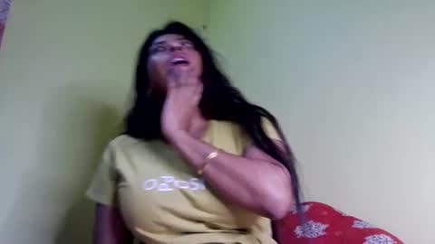 Snapshot of dona_darling chatting on 01-20-25, 04:23 Dona online show from 01-20-25, 04:23