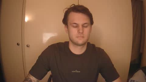 Papi online show from 03-26-26, 09:31