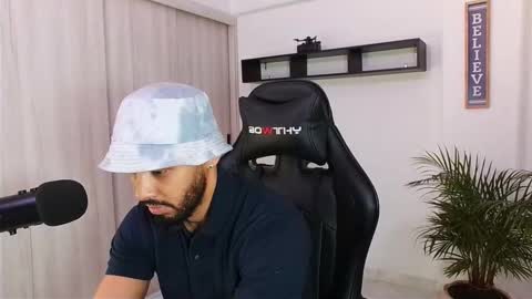 Snapshot of donn_cruz chatting on 10-01-25, 05:41 Victor online show from 10-01-25, 05:41