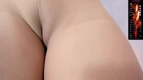 Paula DiazGMT-5 0730 - 1400 online show from 09-23-25, 12:30