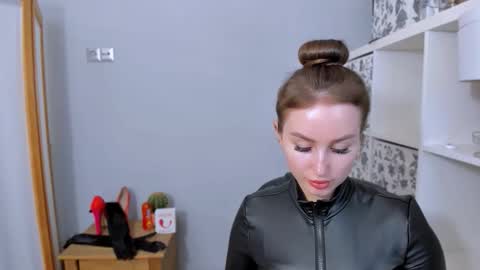 DonnaSensual online show from 11-21-25, 03:44