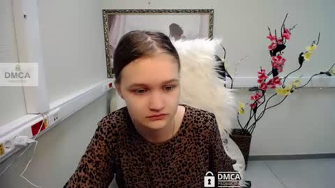 Snapshot of donnasia chatting on 06-28-26, 06:19 Sia online show from 06-28-26, 06:19