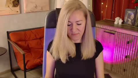 Donna online show from 05-27-26, 07:00