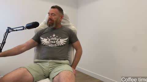 Donny online show from 06-12-26, 02:49