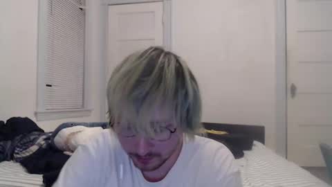 donovans_space online show from 09-30-25, 02:05